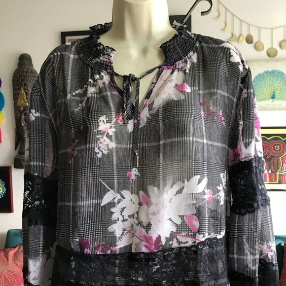 DKNY size XL Sheer Black Glen Plaid Chiffon Pink Floral & Lace Blouse Top - Picture 3 of 8